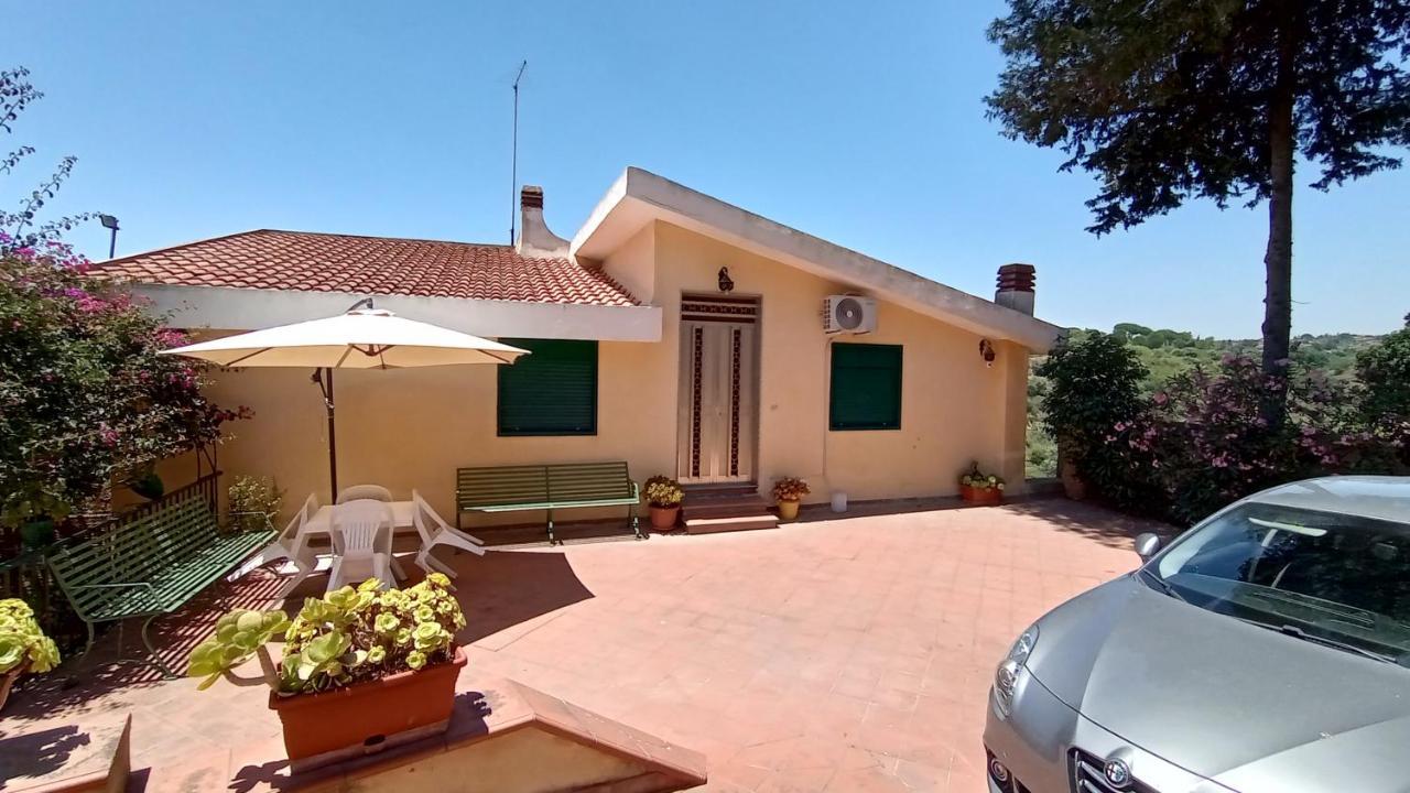 Alla Romana Villa Калтаджироне Екстериор снимка