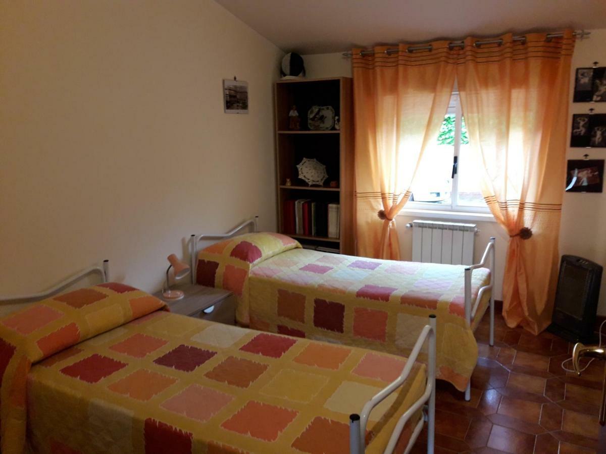 Alla Romana Villa Калтаджироне Екстериор снимка